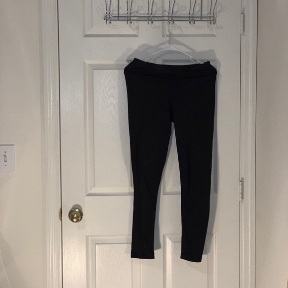 black leggings - Picture 2 of 5